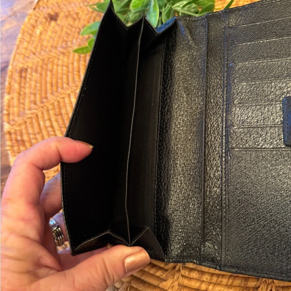 Gucci GG Black Women's Long Wallet - Picture 11 of 17